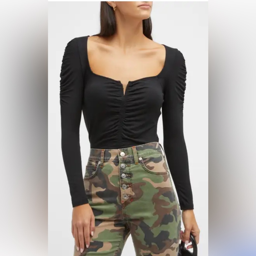 Veronica Beard NWT Priyanka Top sz M in black